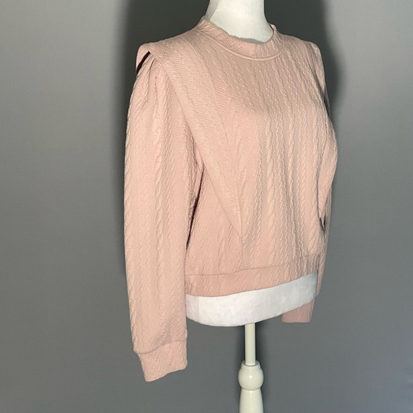 (Blank NYC) Sm Barbie Core Cable Knit Pattern With Cute Pleat Detail, Cuffs - Picture 3 of 16